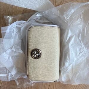 Marc Jacobs Crossbody Bag